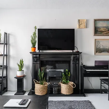 Mit Parkplatz Und Herrlicher Aussicht In Apartament Pill